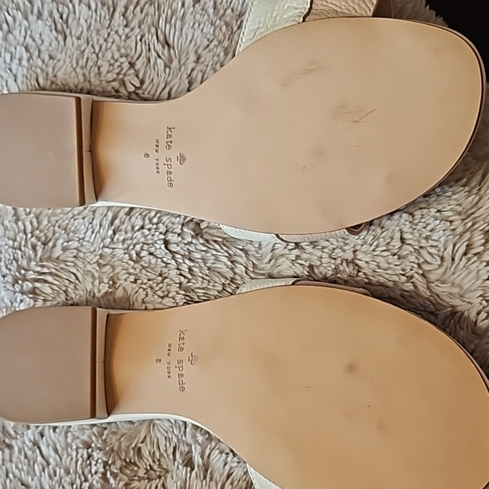 Kate spades ♠️ sandals. Size 6 - Picture 2 of 4